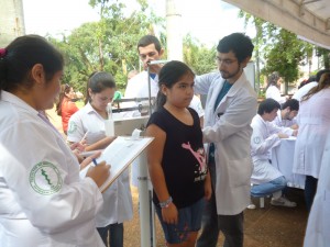 2.medicina solidaria